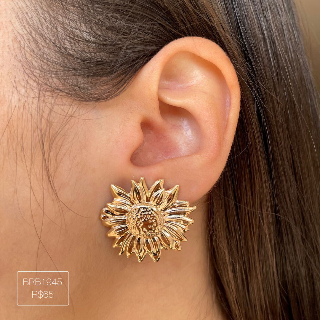 Brinco de Girassol Liso Dourado